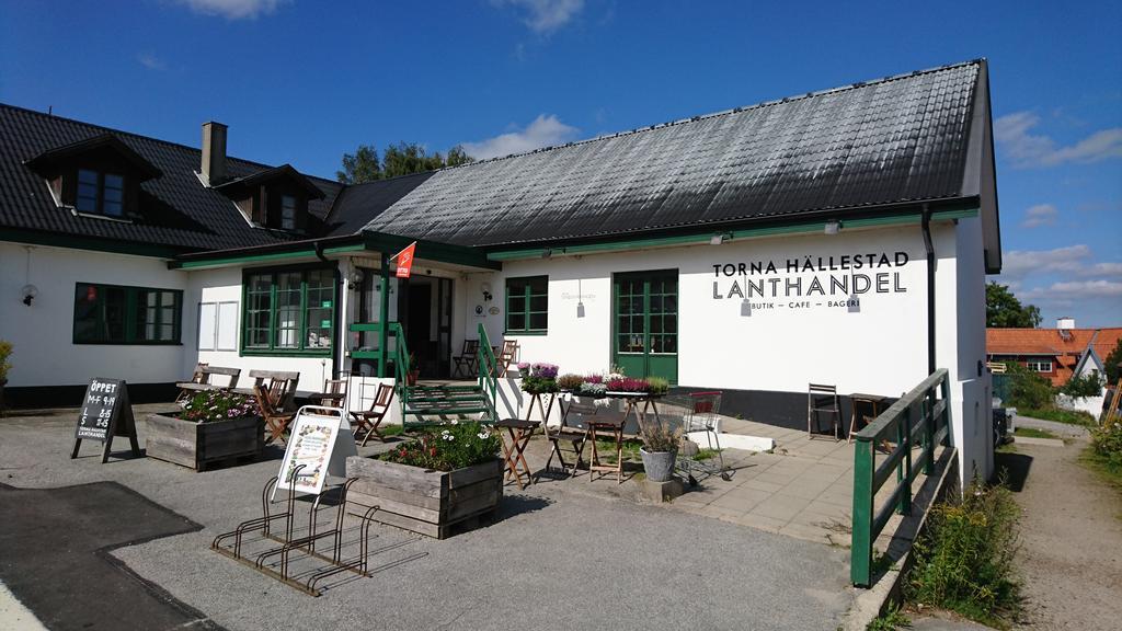 Lillan Hotel Torna Hallestad Eksteriør billede