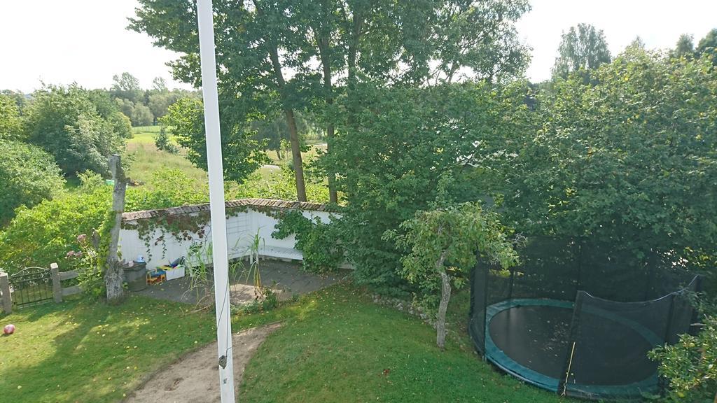 Lillan Hotel Torna Hallestad Eksteriør billede